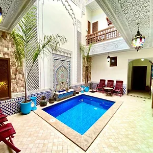 2* بيت ضيافة Nouhal