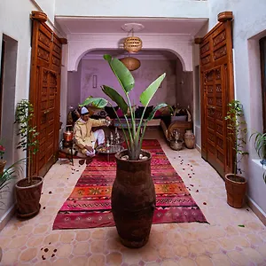 Taziri Riad